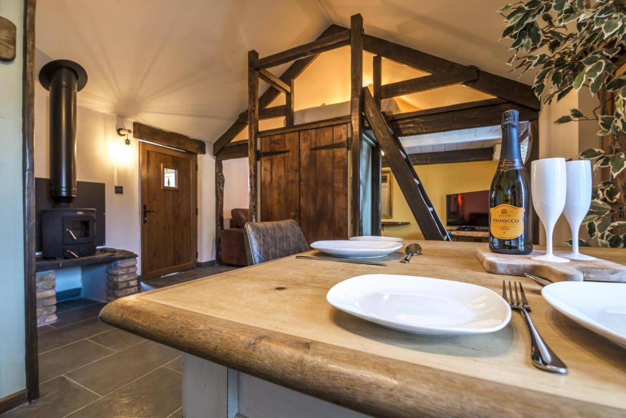 Fern Cottage - Luxurious 1 Bedroom - Blossom Farm Johnston Exterior photo